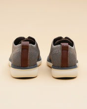 Load image into Gallery viewer, Beigee Sneaker Fly shoes
