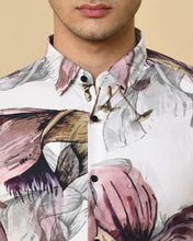 Load image into Gallery viewer, Collar Panel Highlighted Trim Fit Shirt
