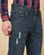 Load image into Gallery viewer, Mid Washed Mild Distressed Skinny Fit Jeans
