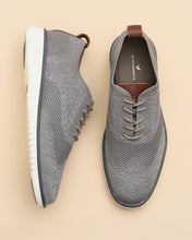 Load image into Gallery viewer, Beigee Sneaker Fly shoes
